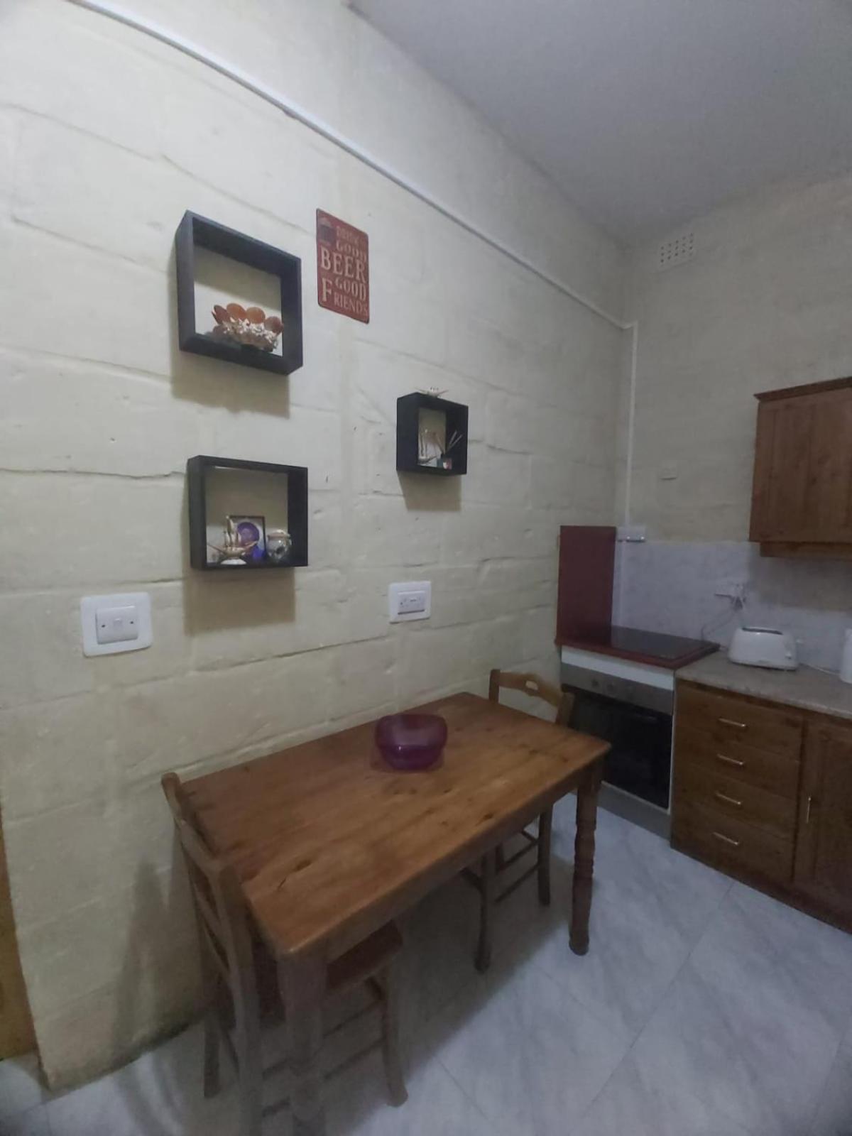 Three Apartment Birgu Luaran gambar